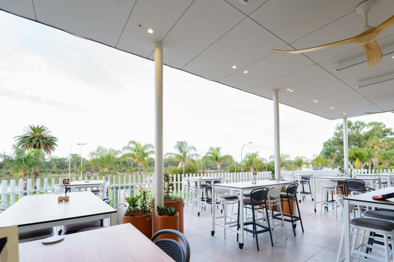 Hotel Renmark Extérieur photo