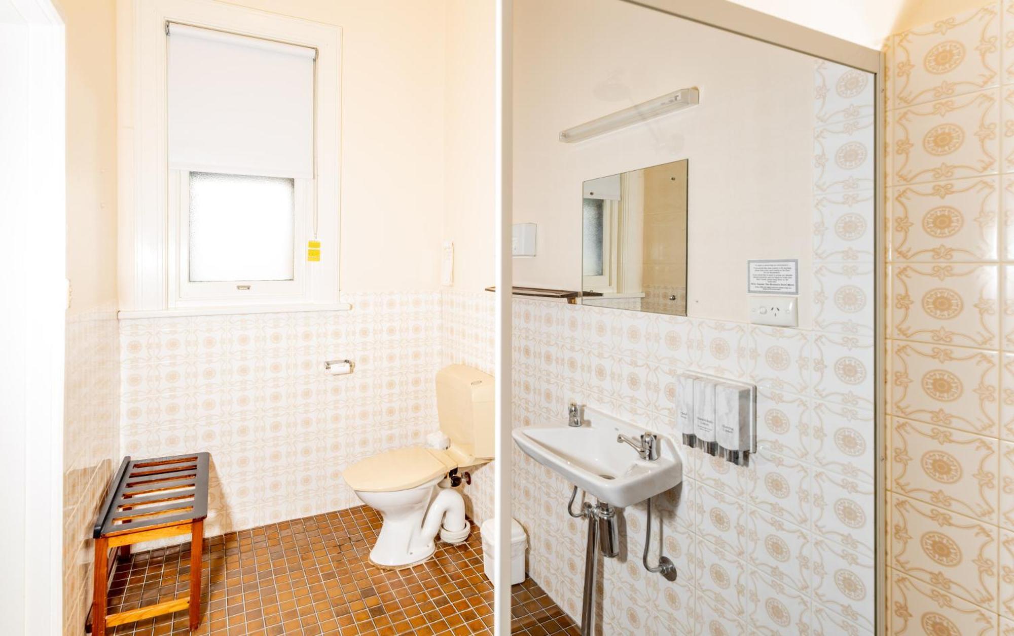 Hotel Renmark Extérieur photo